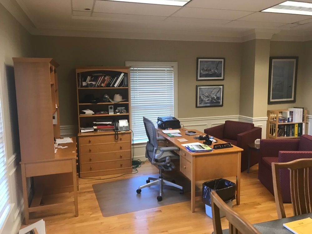 PRIME OFFICE SPACE FOR LEASE-MARIETTA, GA: 1900 Leland Dr SE, Marietta, GA 30067